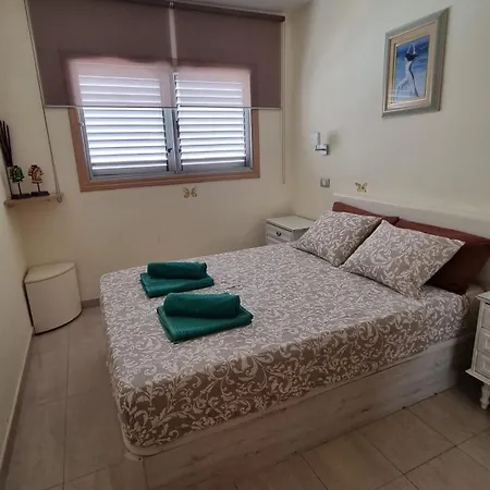Nikis Flat Apartment