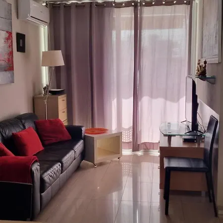 Nikis Flat Apartment *